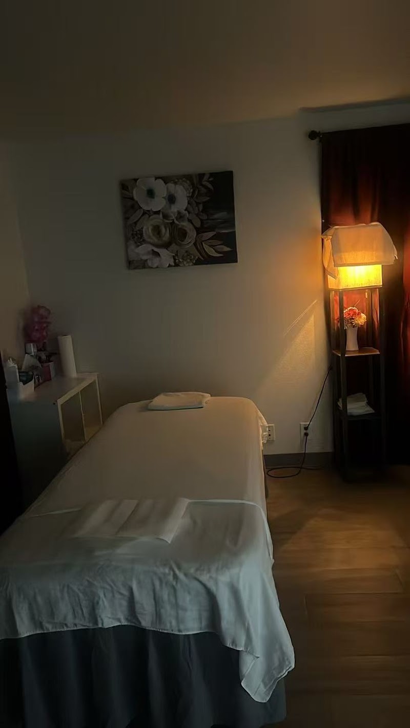 Lavender Foot Spa, massage spa in North Bend, OR, photo 3 of 6
